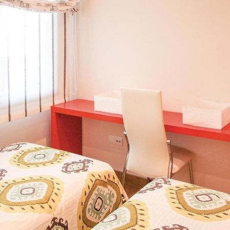 Gorgeous Apartment In El Campello With Wifi מראה חיצוני תמונה
